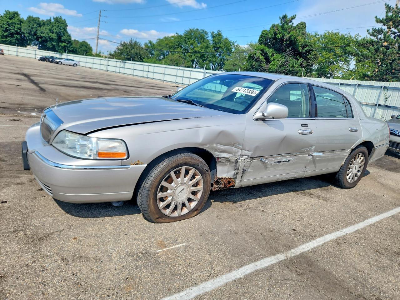 1LNHM81W67Y601087 · 2007 LINCOLN TOWN CAR