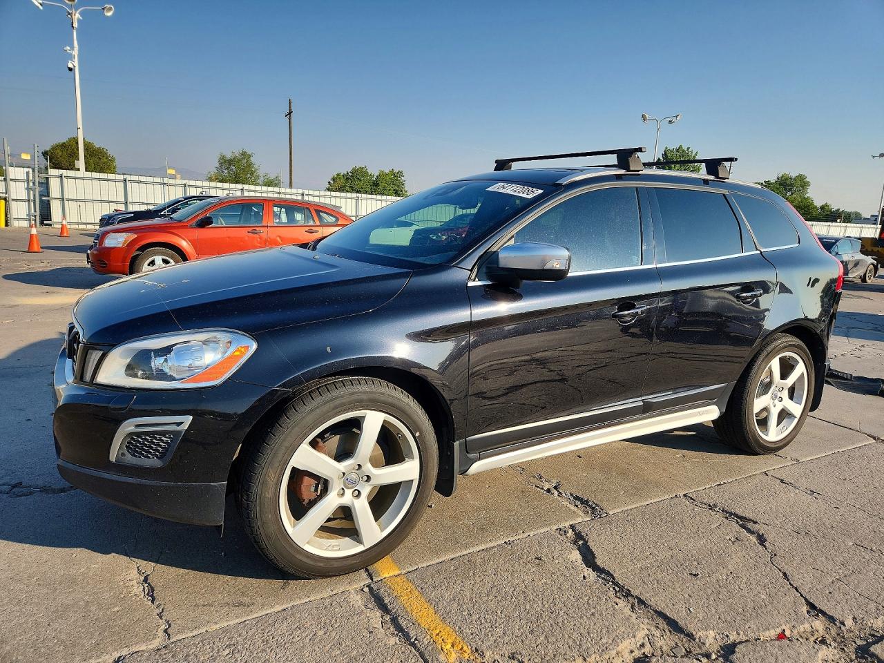 YV4902DZ8D2442060 · 2013 VOLVO XC60