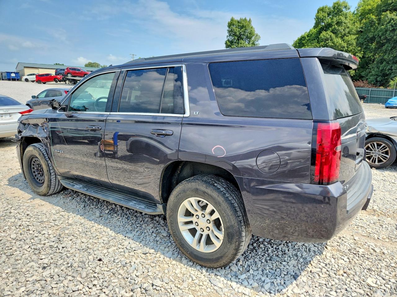 1GNSKBKC3GR463656 · 2016 CHEVROLET TAHOE · 2/13
