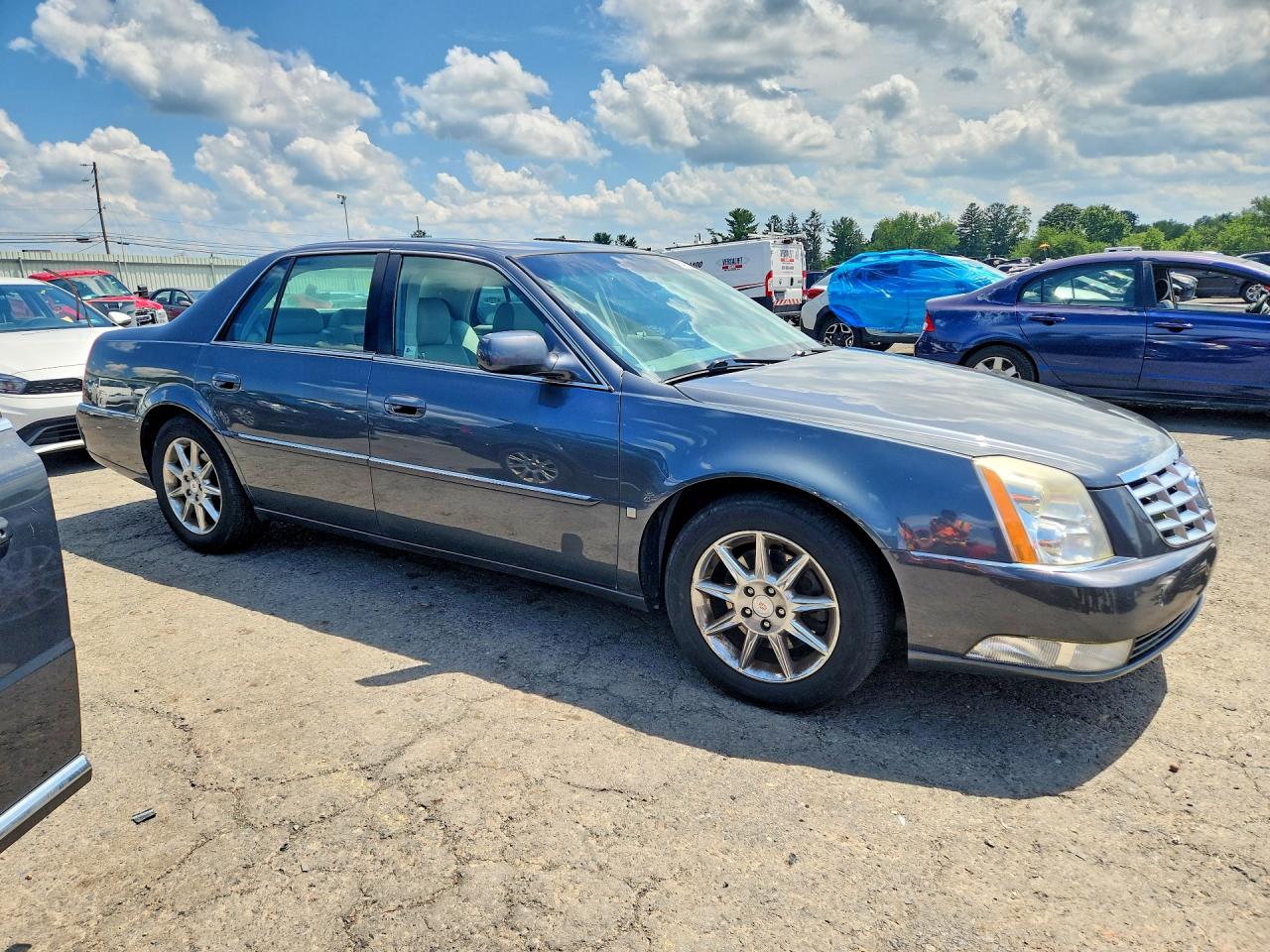 1G6KD5E64BU122737 · 2011 CADILLAC DTS · 4/12