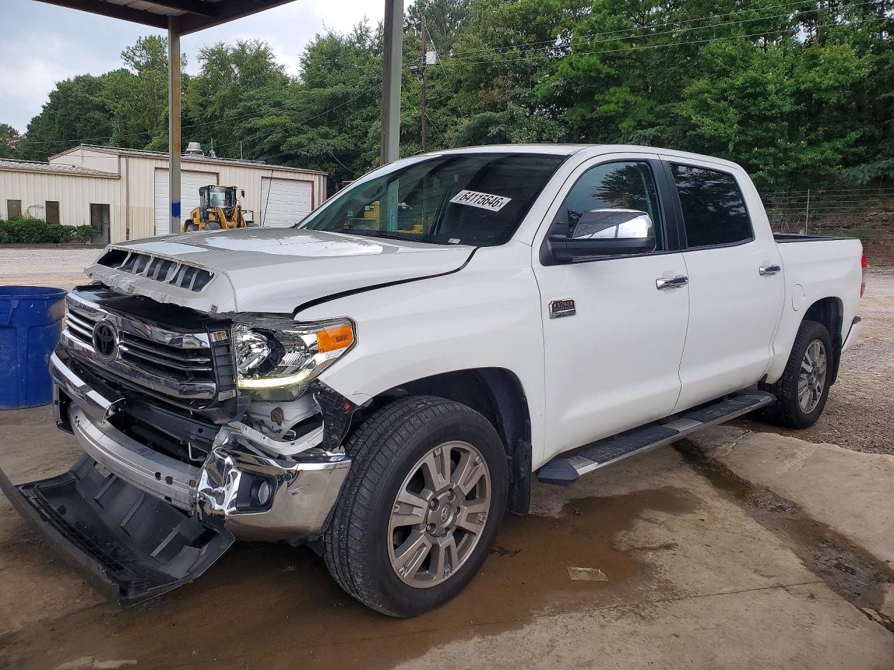 5TFGW5F19HX226728 · 2017 TOYOTA TUNDRA
