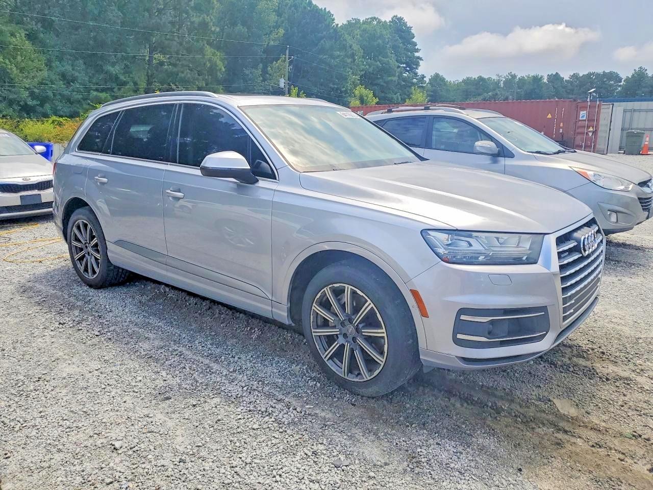 WA1LAAF7XHD005838 · 2017 AUDI Q7 · 4/13
