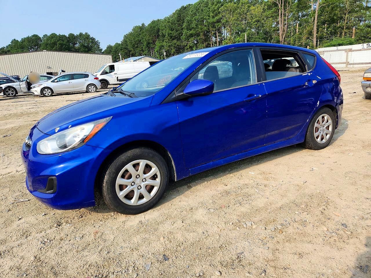 KMHCT5AE8CU016967 · 2012 HYUNDAI ACCENT