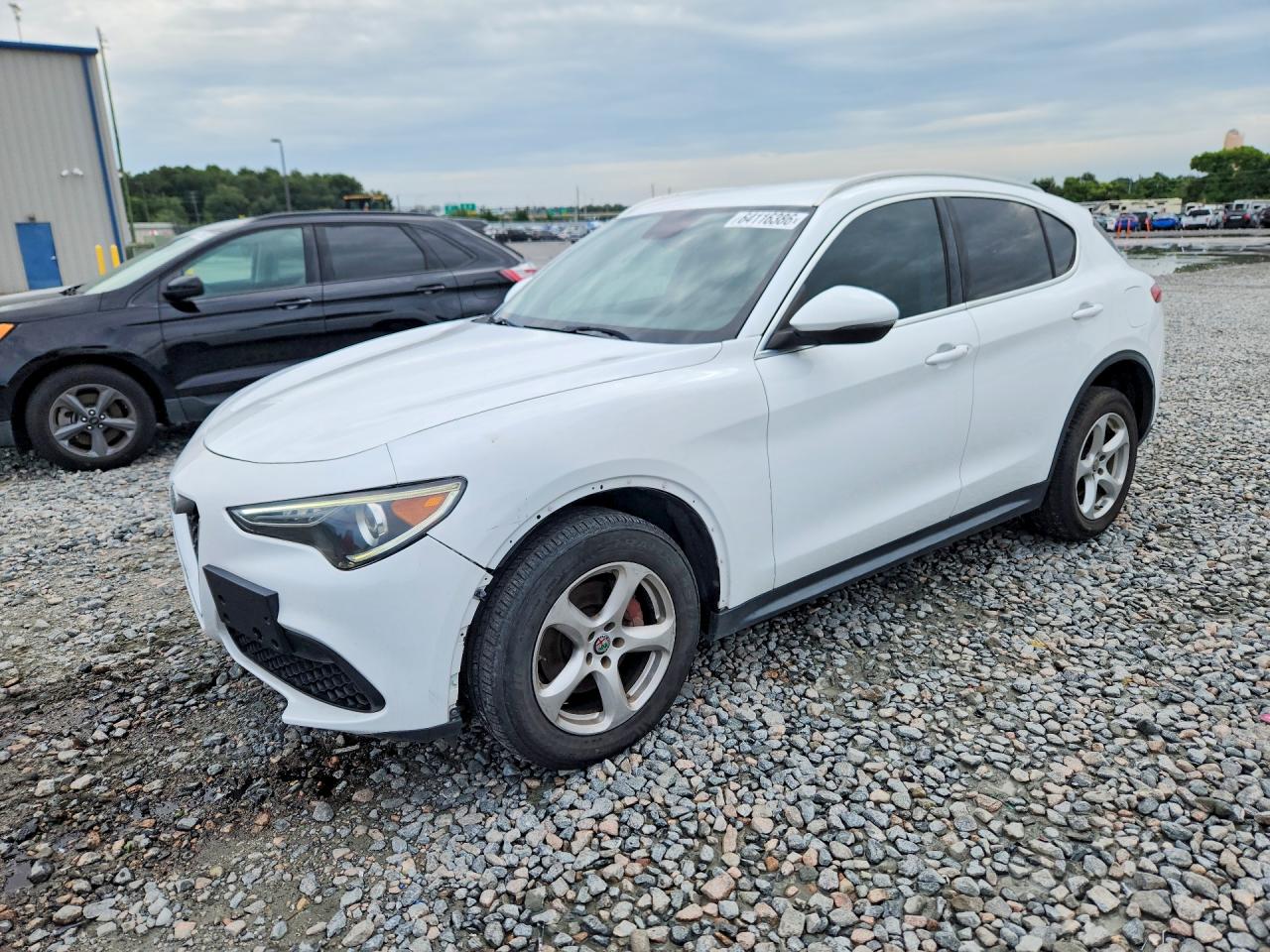 ZASFAKAN1J7B81381 · 2018 ALFA ROMEO STELVIO
