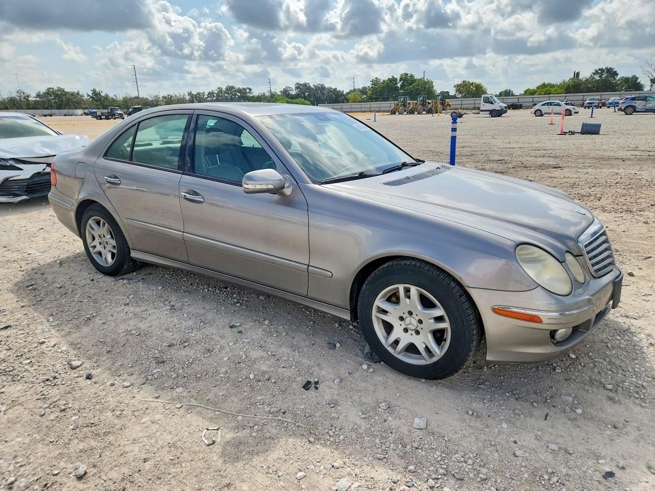 WDBUF22X97B046686 · 2007 MERCEDES-BENZ E · 4/12