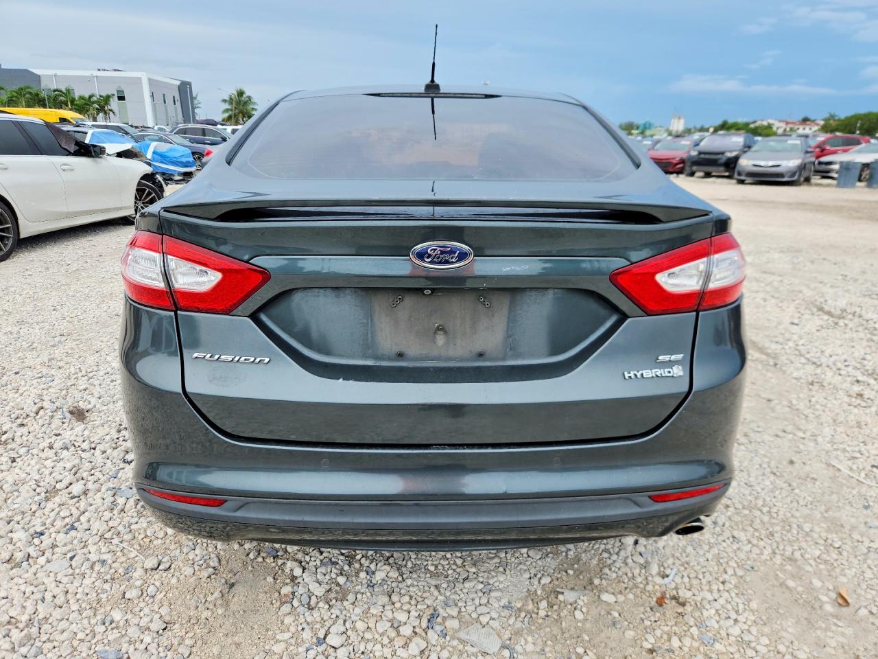 3FA6P0LU0FR185718 · 2015 FORD FUSION · 6/12