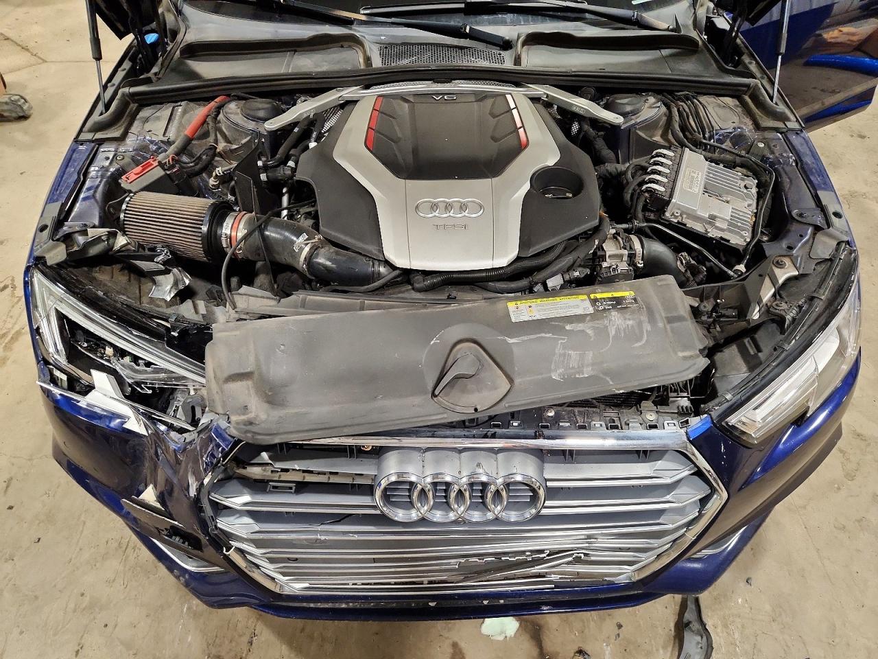 WAUC4AF4XJA230140 · 2018 AUDI S4 · 11/12