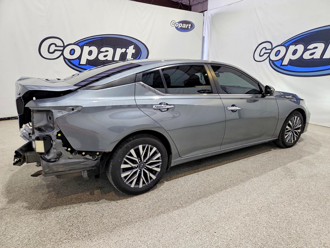 1N4BL4DV6PN352676 · 2023 NISSAN ALTIMA · 3/13