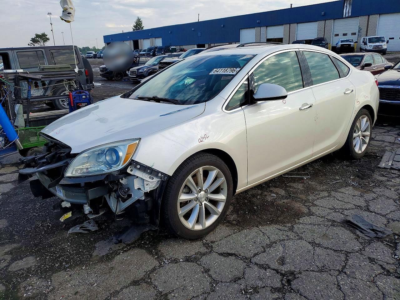 1G4PR5SK5E4230564 · 2014 BUICK VERANO