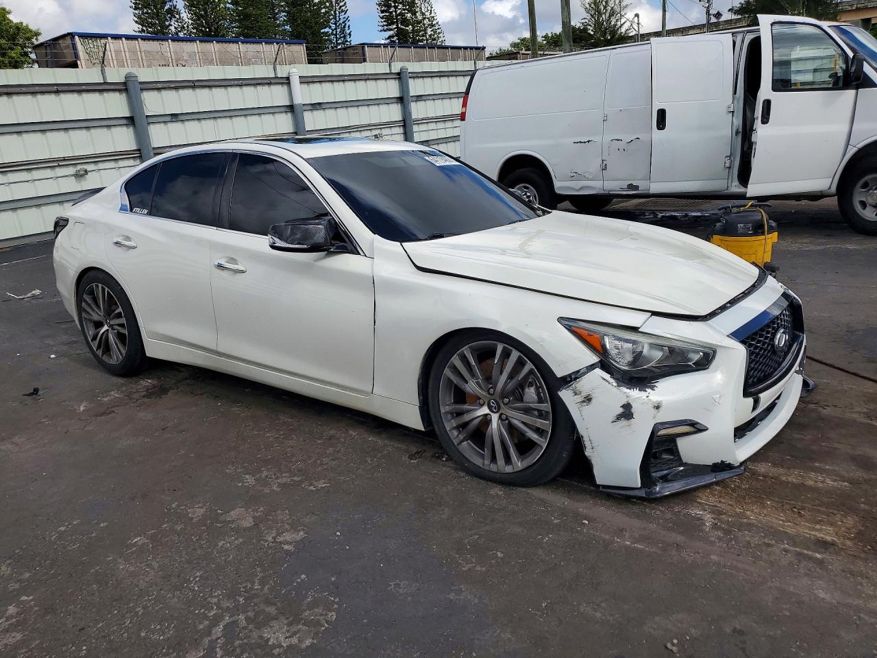 JN1BV7AP2EM671929 · 2014 INFINITI Q50 · 4/13