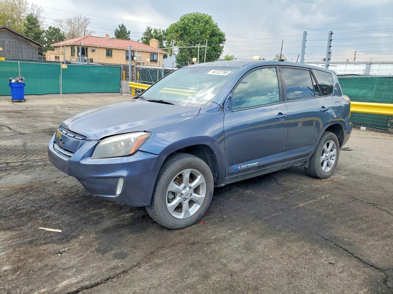 2T3YL4DV0DW001884 · 2013 TOYOTA RAV4 EV
