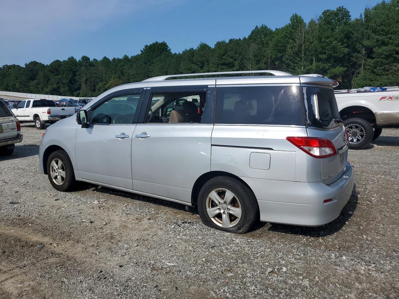 JN8AE2KP5G9153592 · 2016 NISSAN QUEST · 2/13
