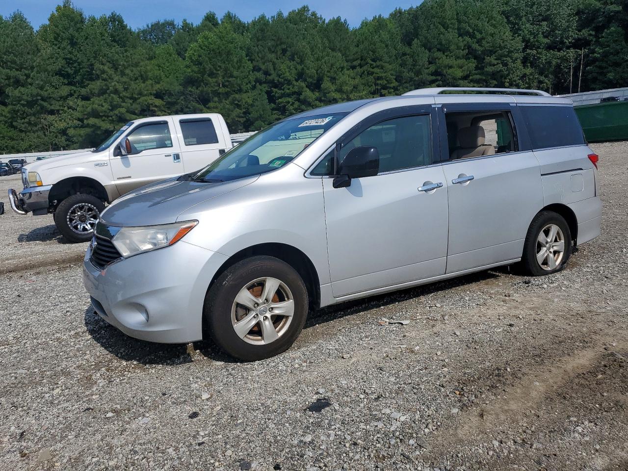 JN8AE2KP5G9153592 · 2016 NISSAN QUEST