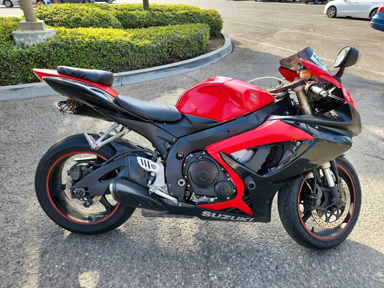 JS1GN7DA362100323 · 2006 SUZUKI GSX-R600