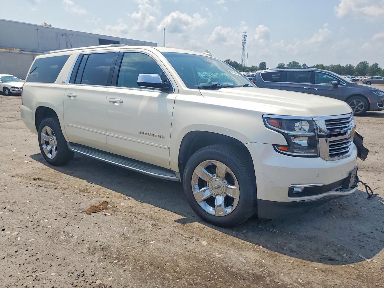 1GNSKKKC9FR537189 · 2015 CHEVROLET SUBURBAN · 4/13