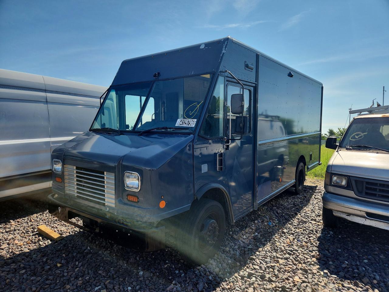 2021 FORD F59