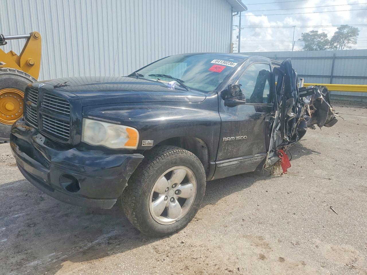 2004 DODGE RAM