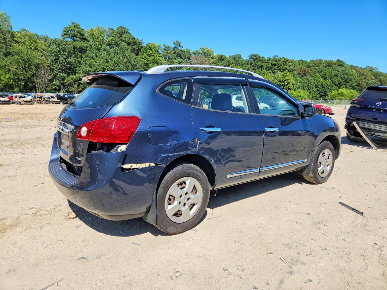 JN8AS5MVXEW702272 · 2014 NISSAN ROGUE SELECT · 3/13