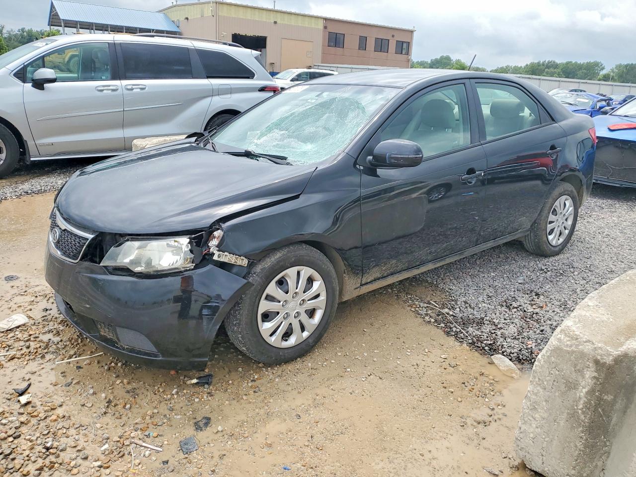 KNAFU4A28B5374641 · 2011 KIA FORTE