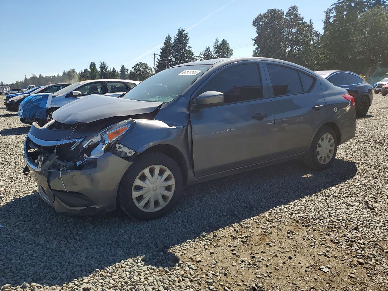 3N1CN7AP9JL829823 · 2018 NISSAN VERSA