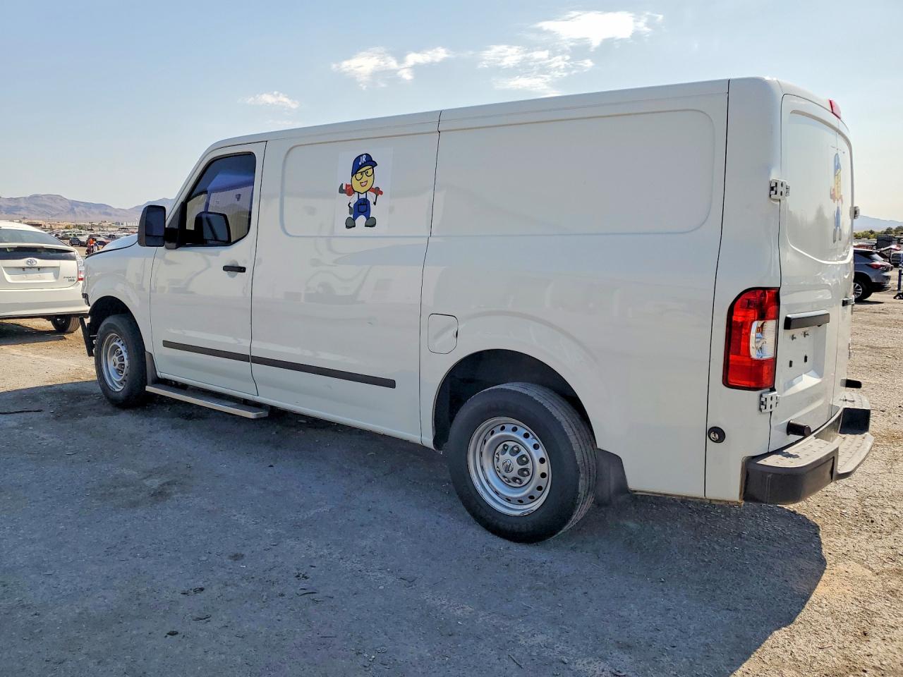 1N6BF0KY2JN814968 · 2018 NISSAN NV · 2/14