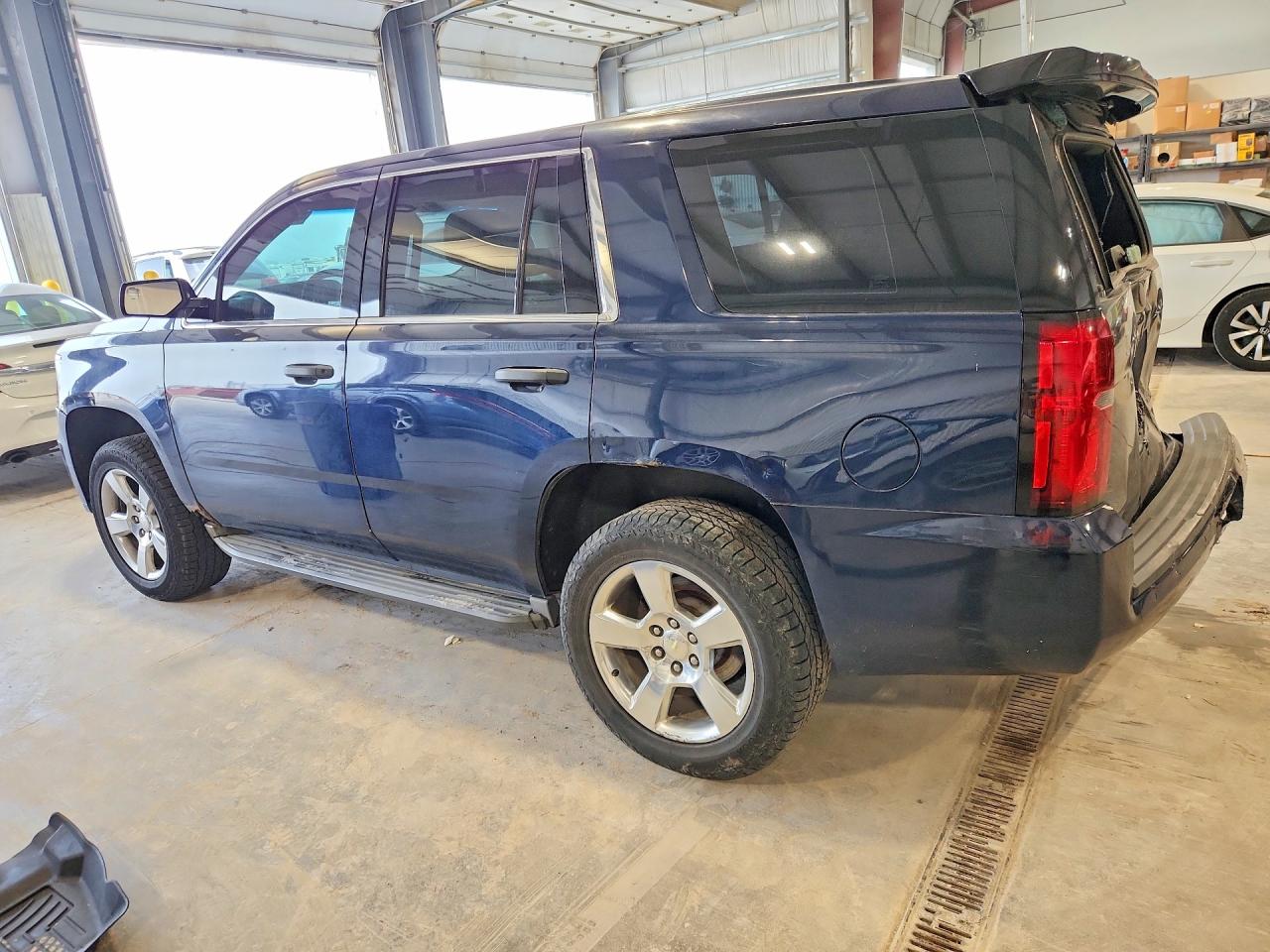 1GNSK3EC3FR274313 · 2015 CHEVROLET TAHOE · 2/13