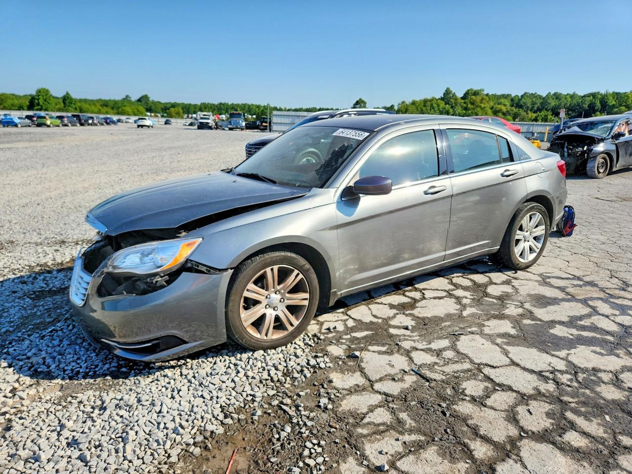 1C3CCBAB2DN761187 · 2013 CHRYSLER 200