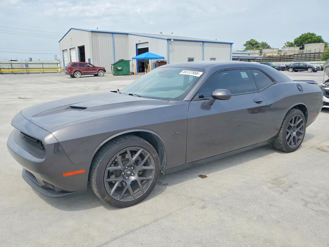 2C3CDZBT4JH116722 · 2018 DODGE CHALLENGER