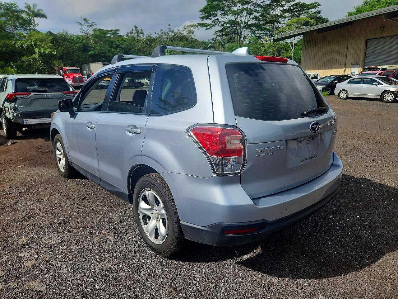 JF2SJAAC7HH527066 · 2017 SUBARU FORESTER · 2/13