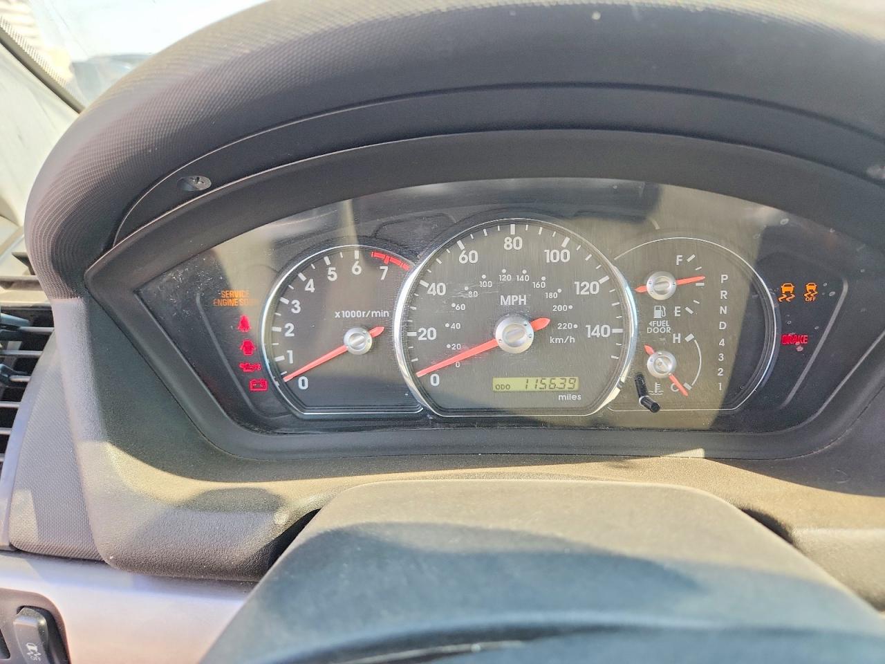 4A32B2FF8BE023216 · 2011 MITSUBISHI GALANT · 9/12