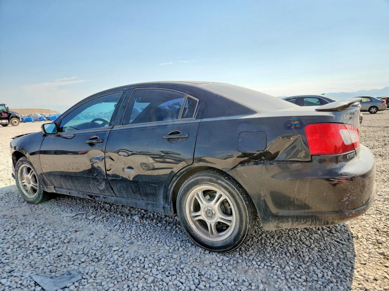 4A32B2FF8BE023216 · 2011 MITSUBISHI GALANT · 2/12