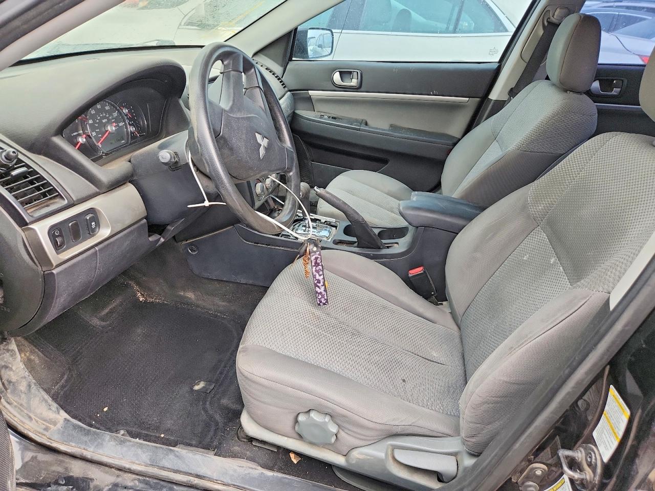 4A32B2FF8BE023216 · 2011 MITSUBISHI GALANT · 7/12