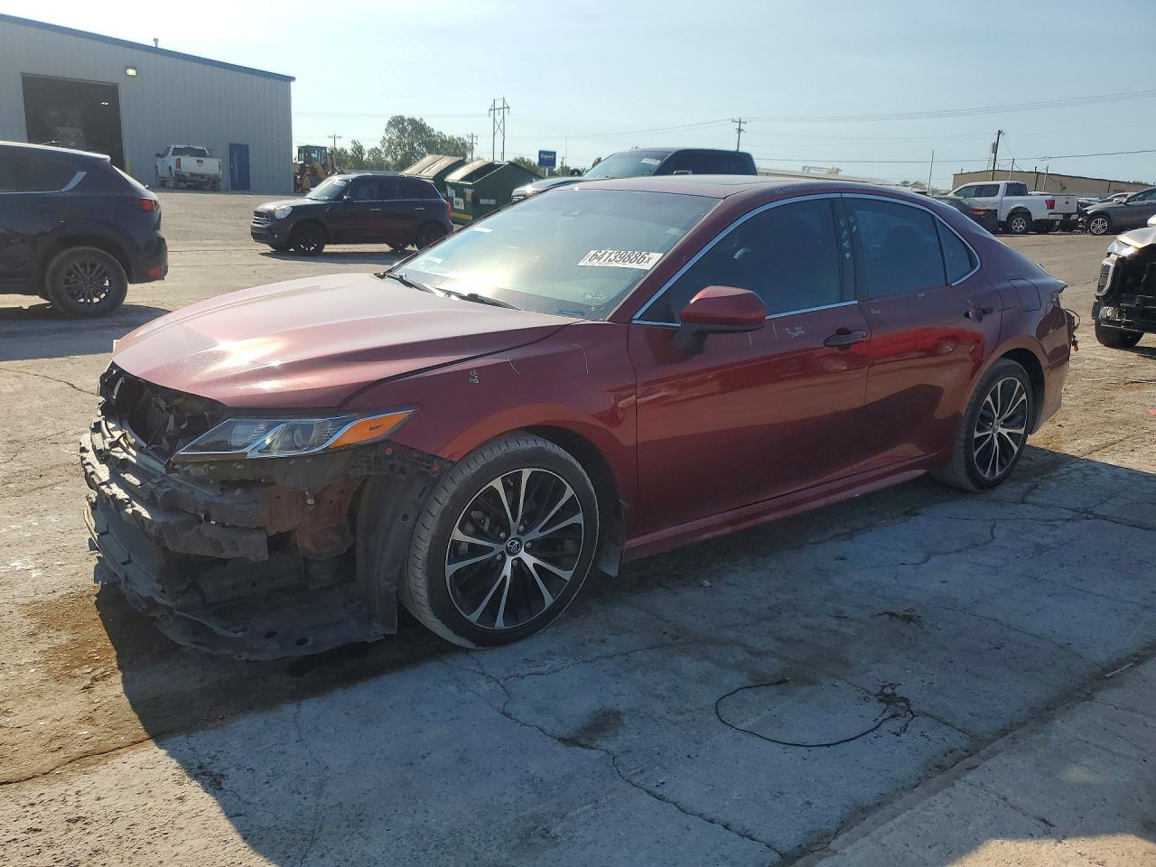 4T1B11HK5JU625999 · 2018 TOYOTA CAMRY