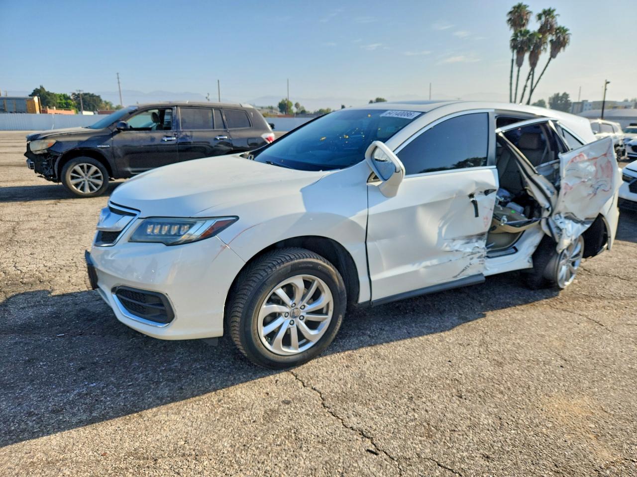 5J8TB3H5XHL000351 · 2017 ACURA RDX