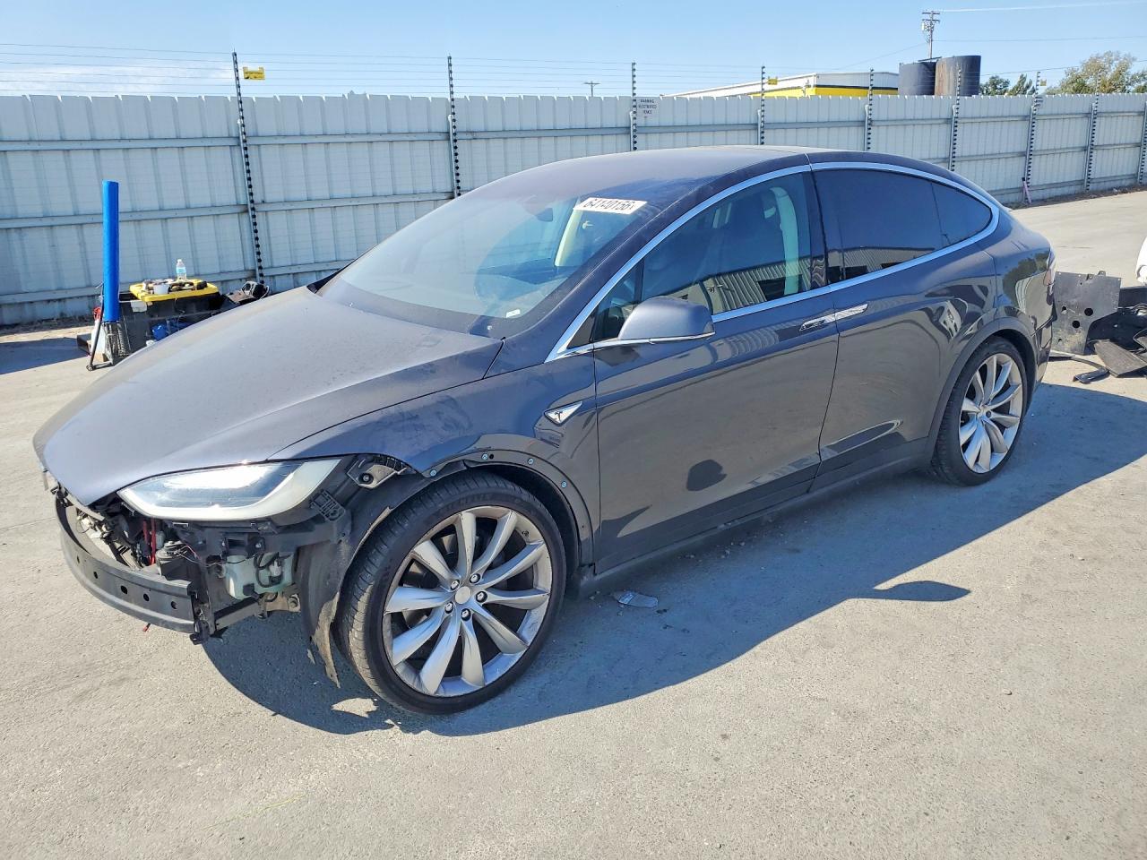 5YJXCAE26GF016222 · 2016 TESLA MODEL X