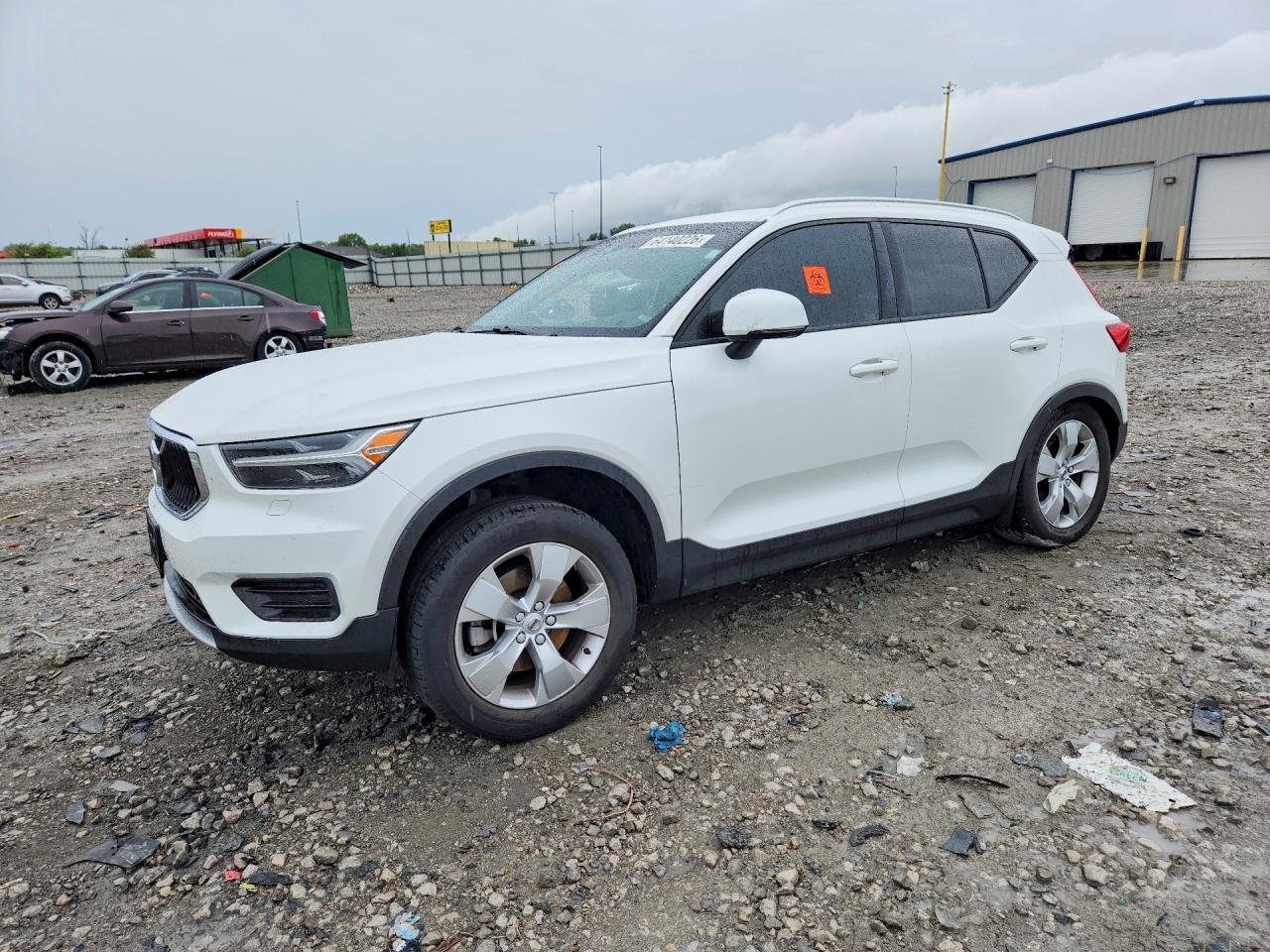 YV4162UK4N2750004 · 2022 VOLVO XC40