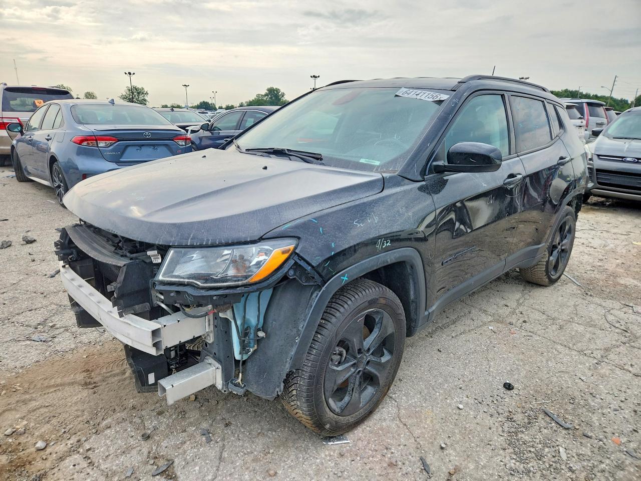 3C4NJDBB3JT325447 · 2018 JEEP COMPASS