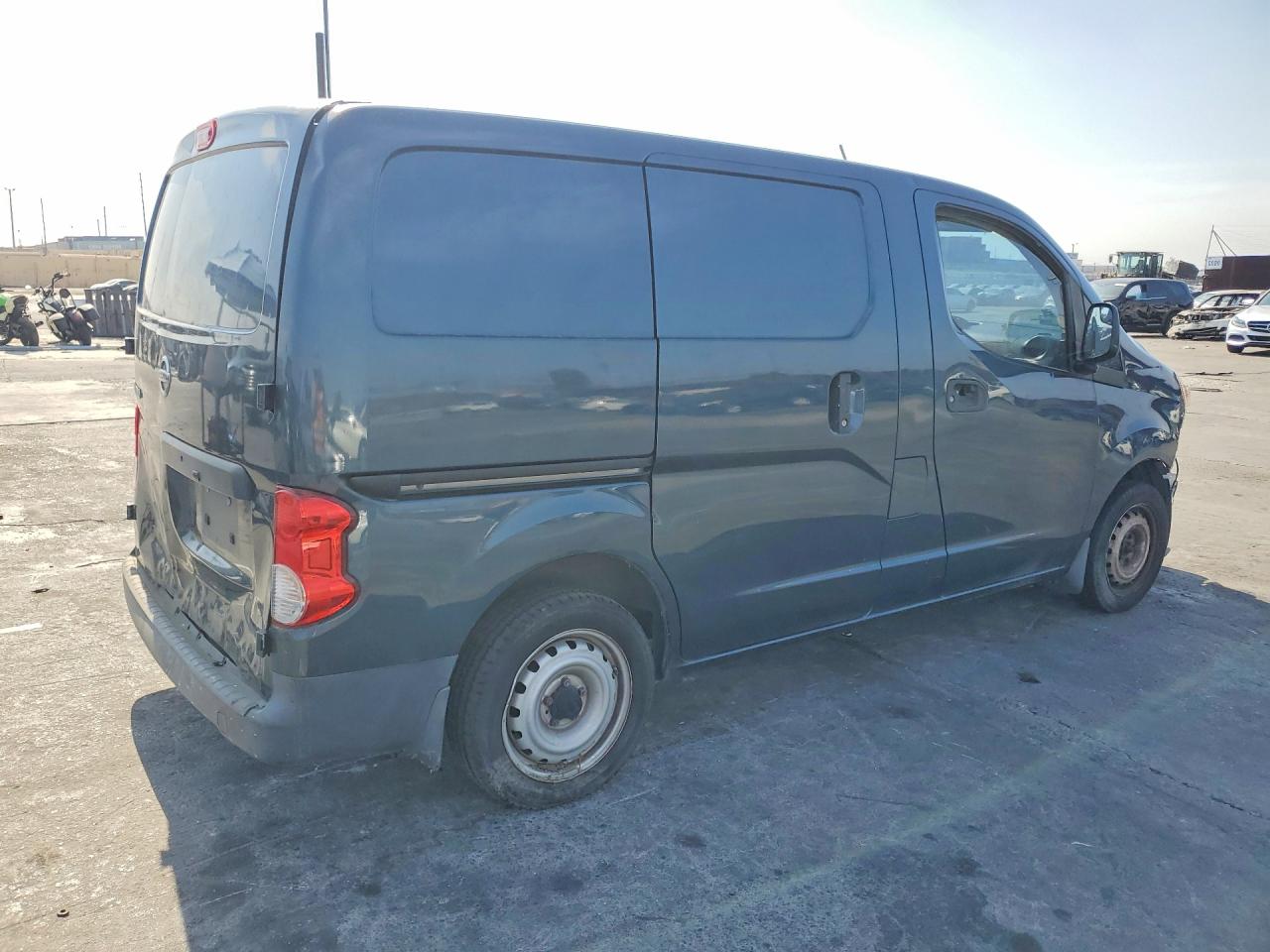 3N6CM0KN8HK708816 · 2017 NISSAN NV200 · 3/12