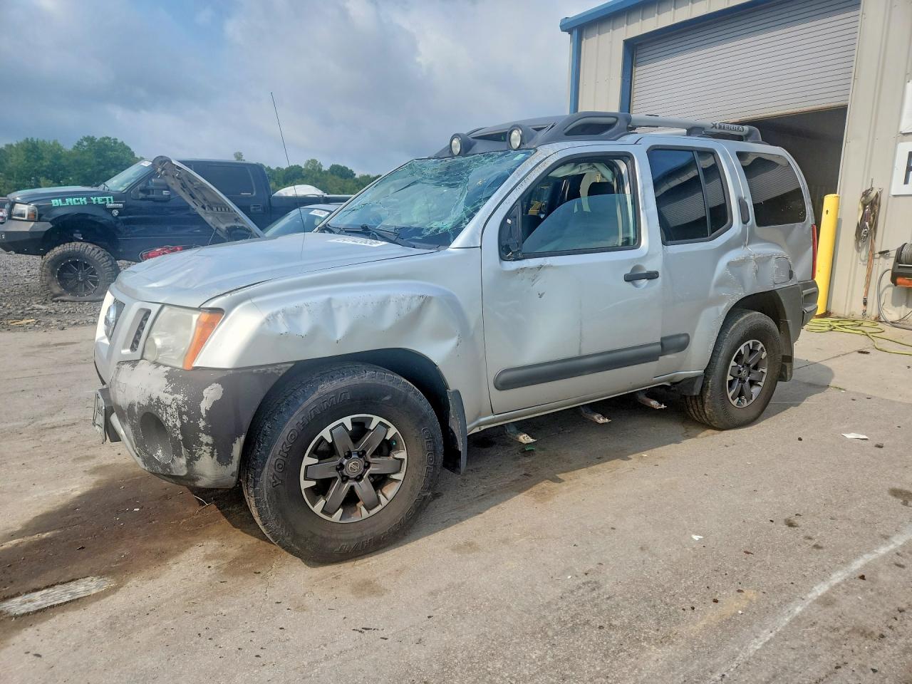 2014 NISSAN XTERRA