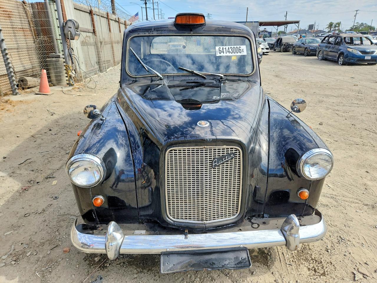 FX4D9774 · 1967 AUSTIN FX4D · 5/13