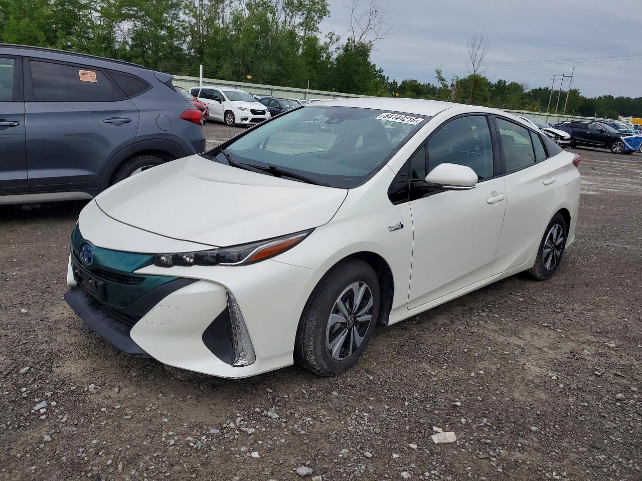 JTDKARFP9H3042207 · 2017 TOYOTA PRIUS PRIME