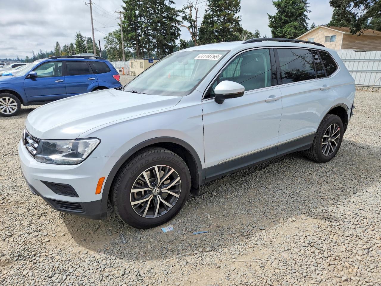 3VV2B7AX5JM208172 · 2018 VOLKSWAGEN TIGUAN