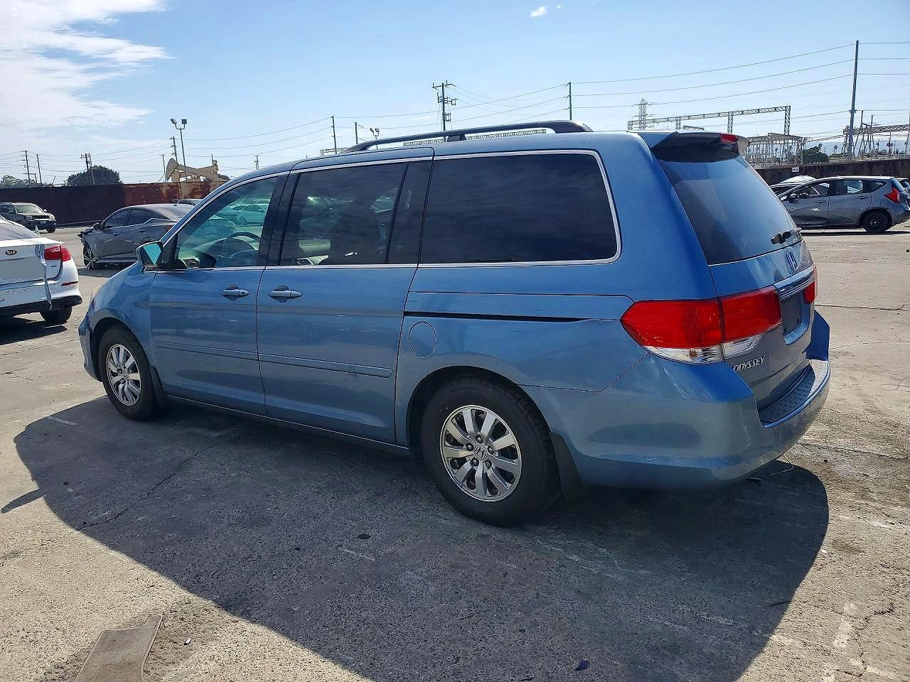 5FNRL3H46AB001079 · 2010 HONDA ODYSSEY · 2/13