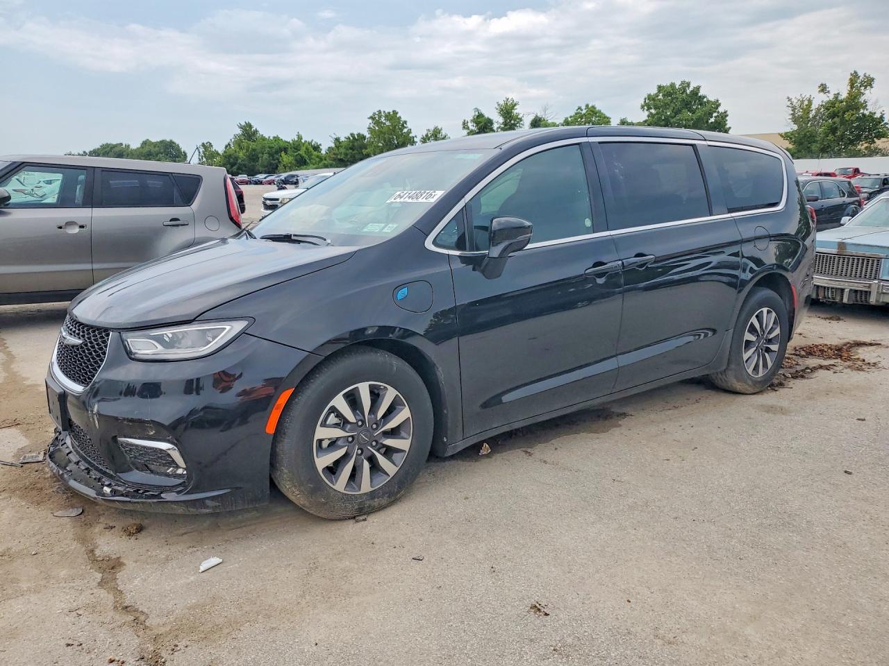 2C4RC1S74SR572728 · 2025 CHRYSLER PACIFICA