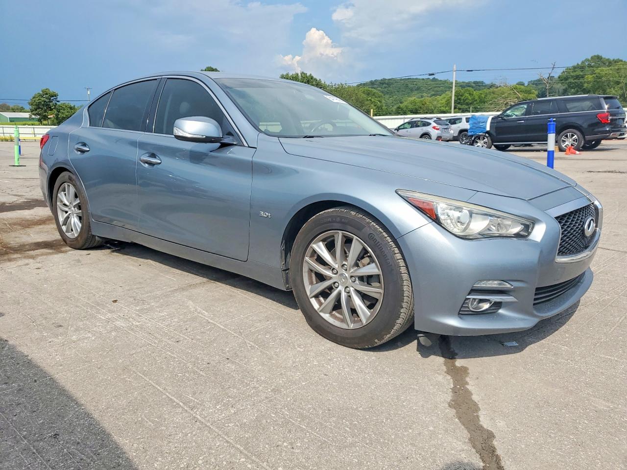 JN1EV7AP8HM740401 · 2017 INFINITI Q50 · 4/12
