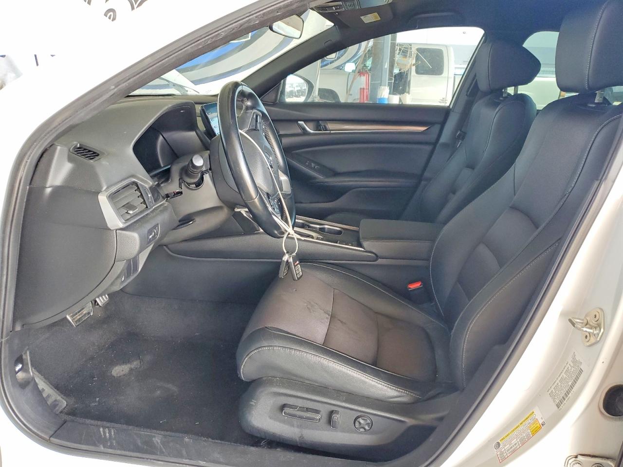 1HGCV1F31KA016390 · 2019 HONDA ACCORD · 7/12