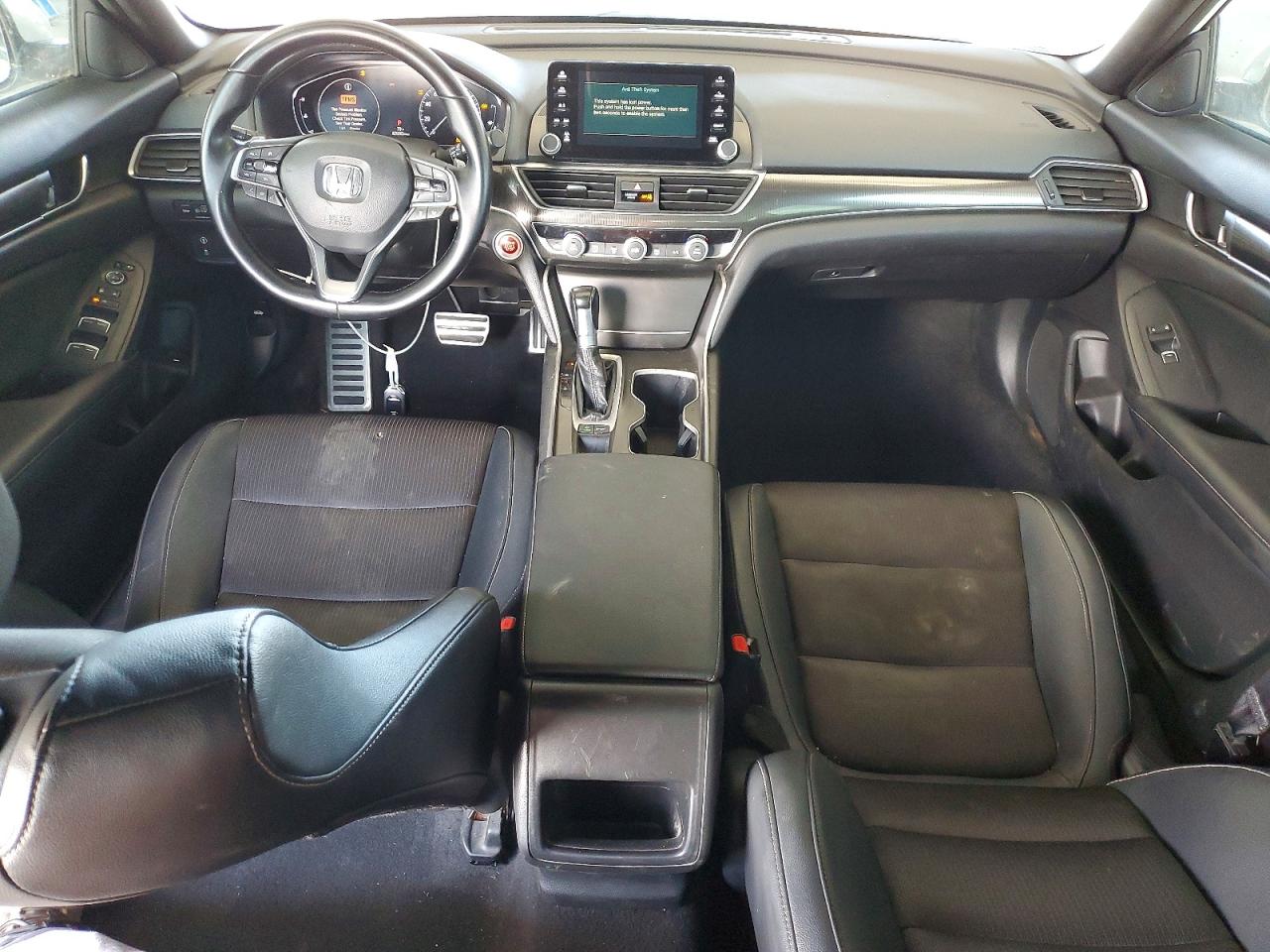 1HGCV1F31KA016390 · 2019 HONDA ACCORD · 8/12