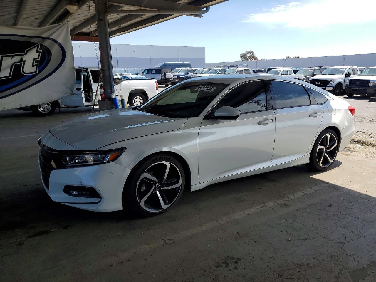 1HGCV1F31KA016390 · 2019 HONDA ACCORD