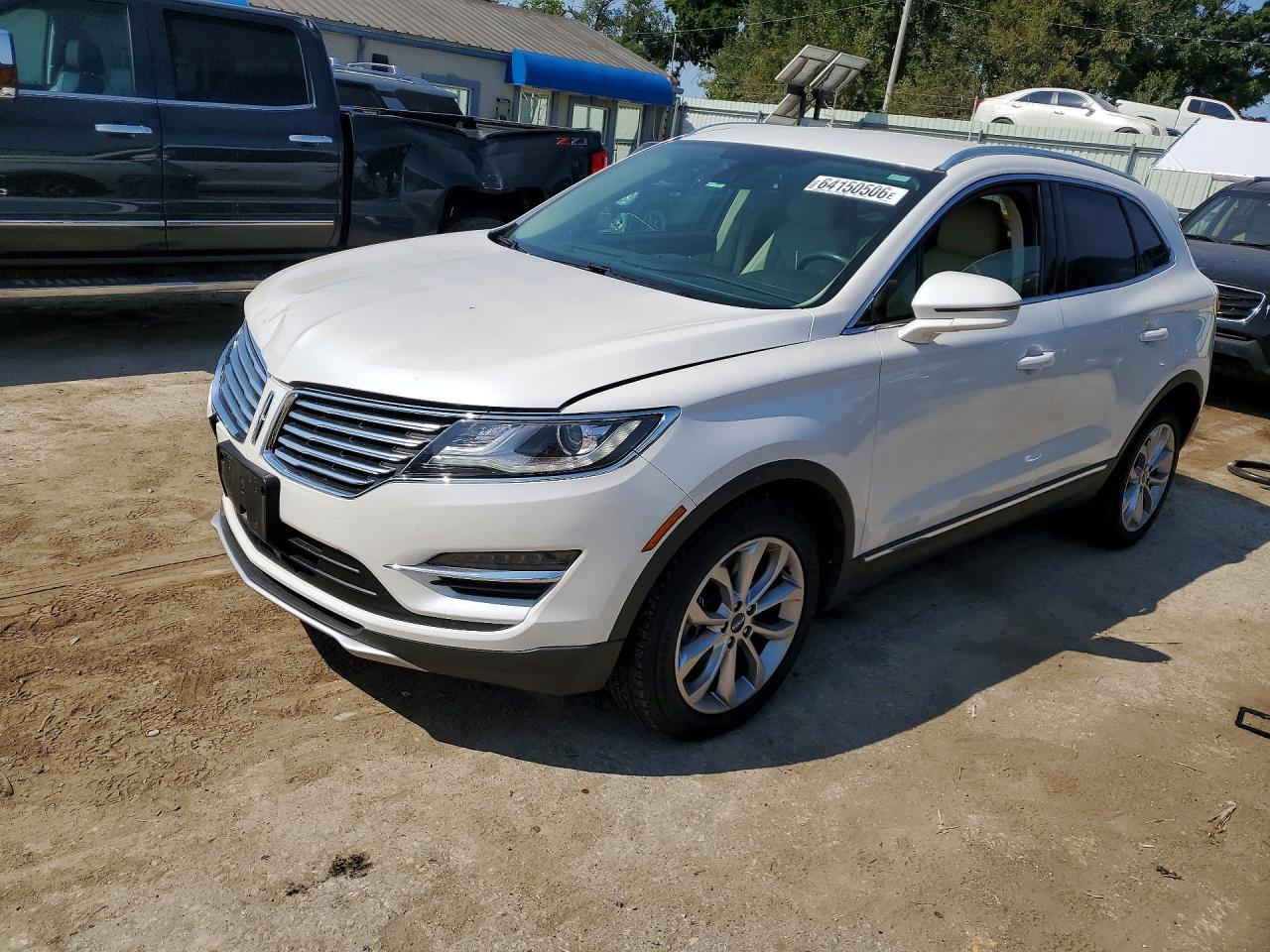 5LMCJ2D99HUL40730 · 2017 LINCOLN MKC