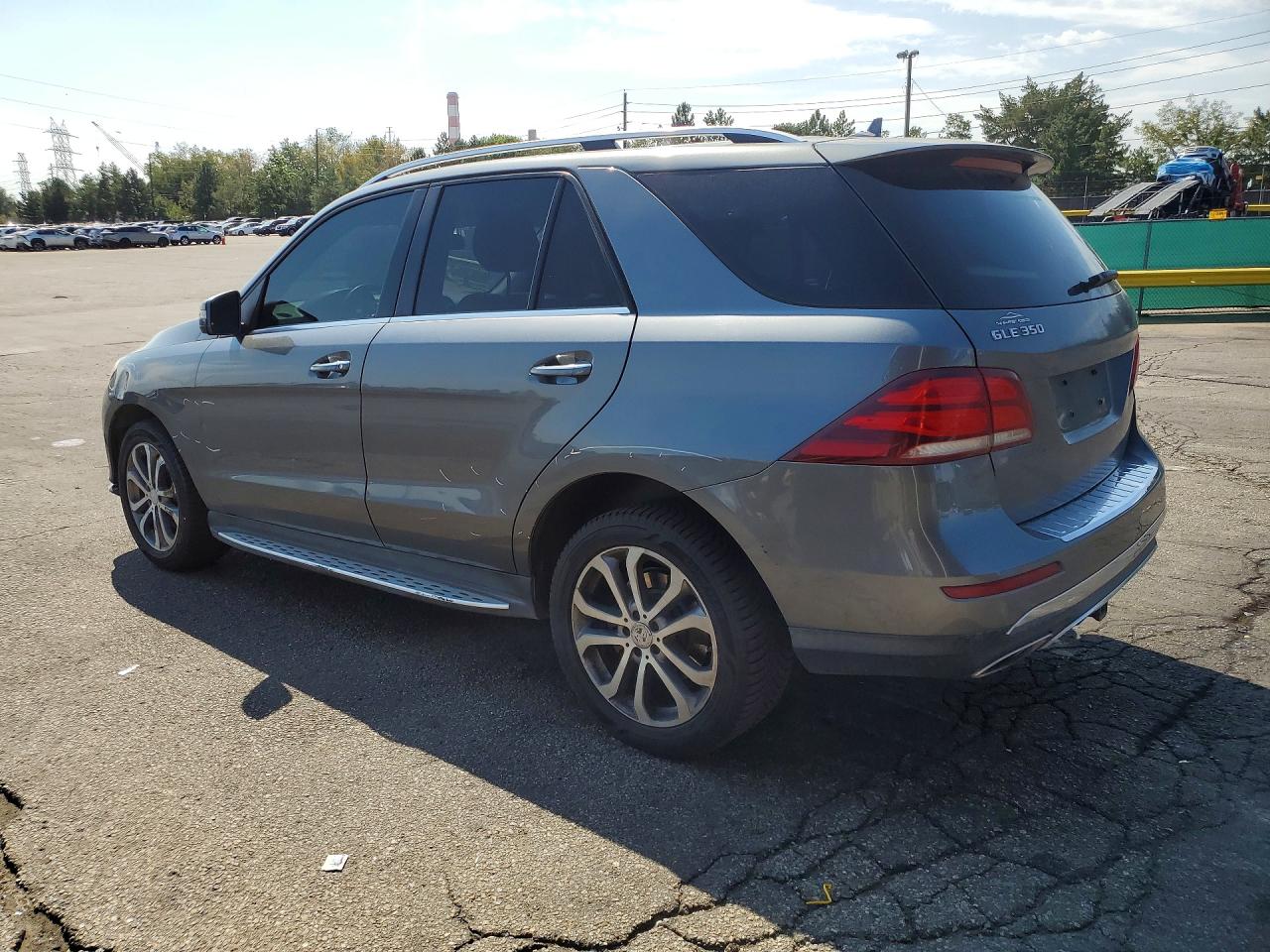 4JGDA5JB8HA827810 · 2017 MERCEDES-BENZ GLE · 2/12